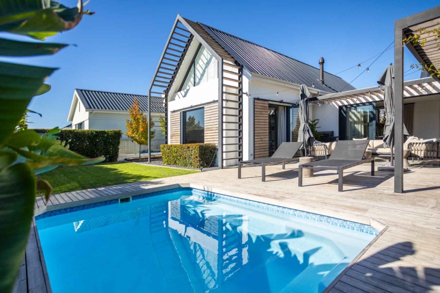 To Let 3 Bedroom Property for Rent in Val De Vie Estate Western Cape
